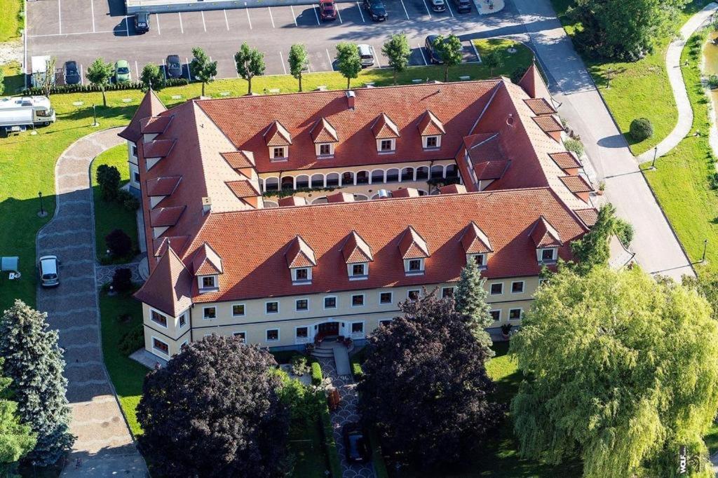 Almtalhotel Appartements In Pettenbach Zewnętrze zdjęcie