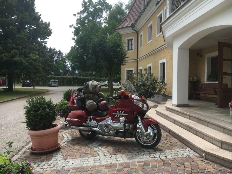 Almtalhotel Appartements In Pettenbach Zewnętrze zdjęcie
