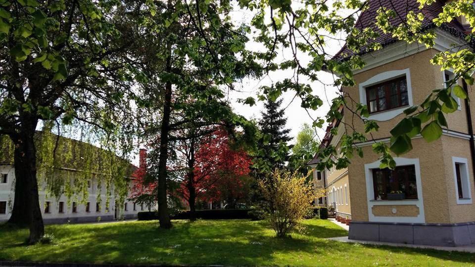 Almtalhotel Appartements In Pettenbach Zewnętrze zdjęcie